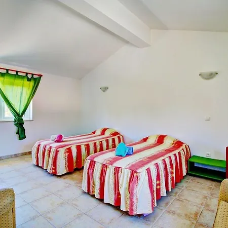 Fazenda - Country House Farm House In Portimao With 4 Bedrooms Sleeps 10 Ac Pensión *