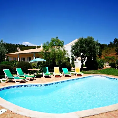 Fazenda - Country House Farm House In Portimao With 4 Bedrooms Sleeps 10 Ac Maison d'hôtes